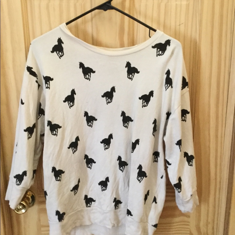 Medium 3/4 sleeve sweater forever 21